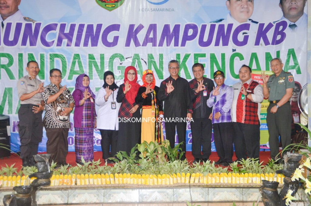 Walikota Resmikan Kampung KB ke 45 dan 46 di Sambutan