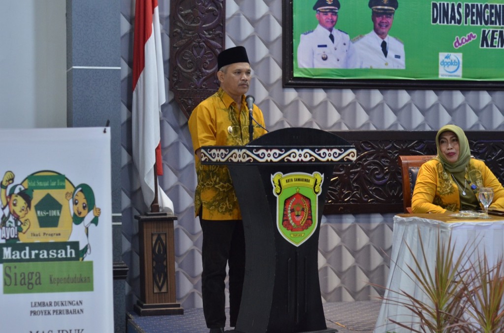 Melalui Sekolah Siaga, Wawali Ajak Generasi Muda Sadar Kependudukan
