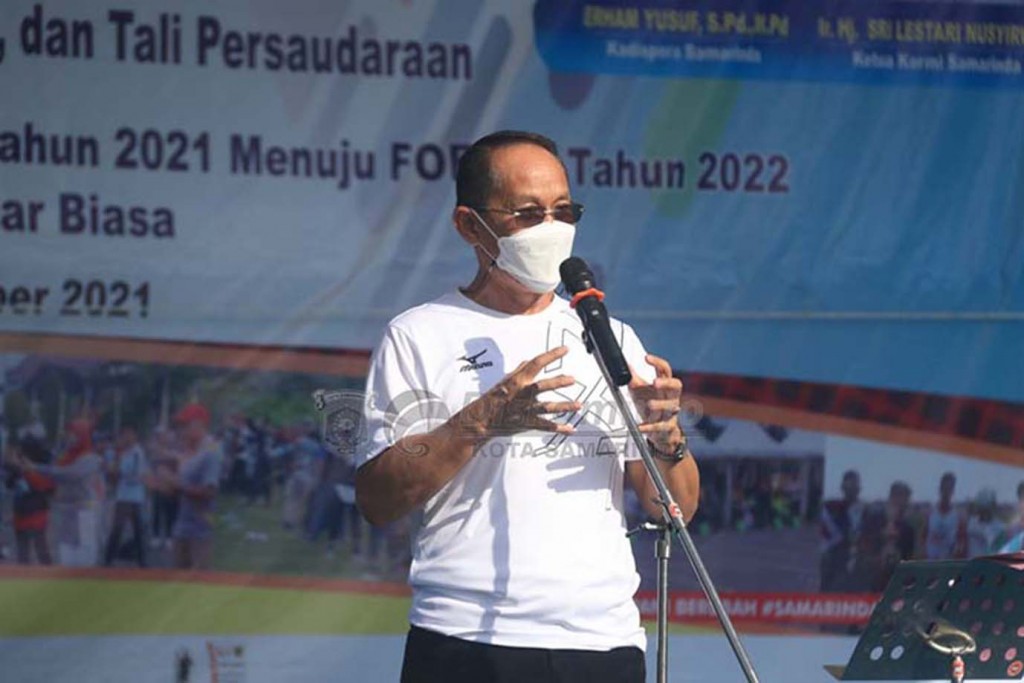 Wawali Buka Festival Olahraga Rekreasi Di Halaman GOR Segiri