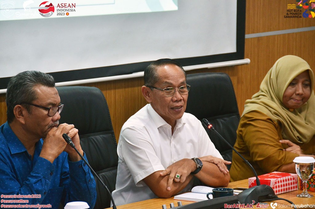 Kak Rusmadi, Pimpin Rapat Kegiatan Lomba Tingkat III Regu Penggalang