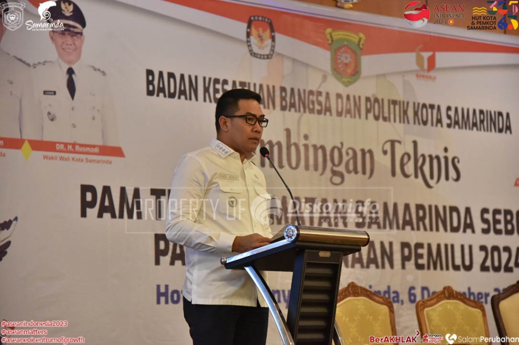 Andi Harun Berikan Arahan pada Bimtek PAM TPS Kec. Samarinda Seberang